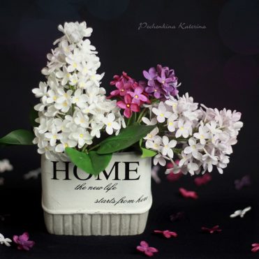 Примеры цветов из фоамирана сделанных на вайнерах сирени